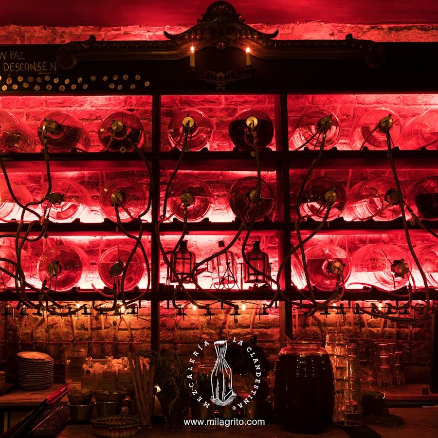 La Clandestina Mezcaleria