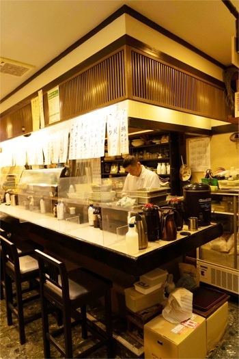 路地裏の酒亭 雄太